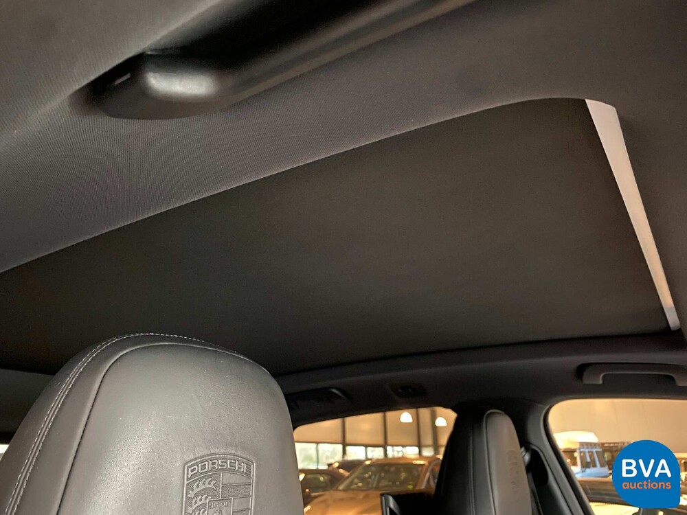 Porsche Cayenne E-Hybrid SportChrono 462pk 2018 -Org NL- -NW Model-, TG-791-N.