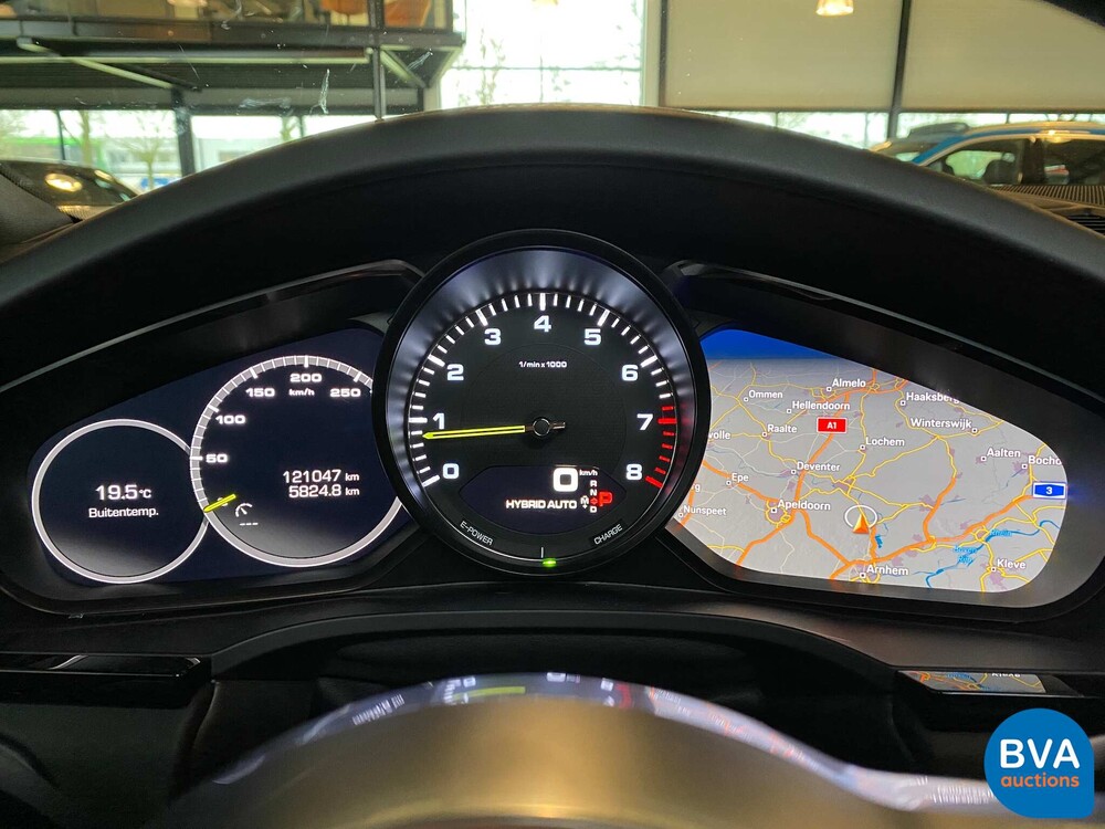 Porsche Cayenne E-Hybrid SportChrono 462pk 2018 -Org NL- -NW Model-, TG-791-N.