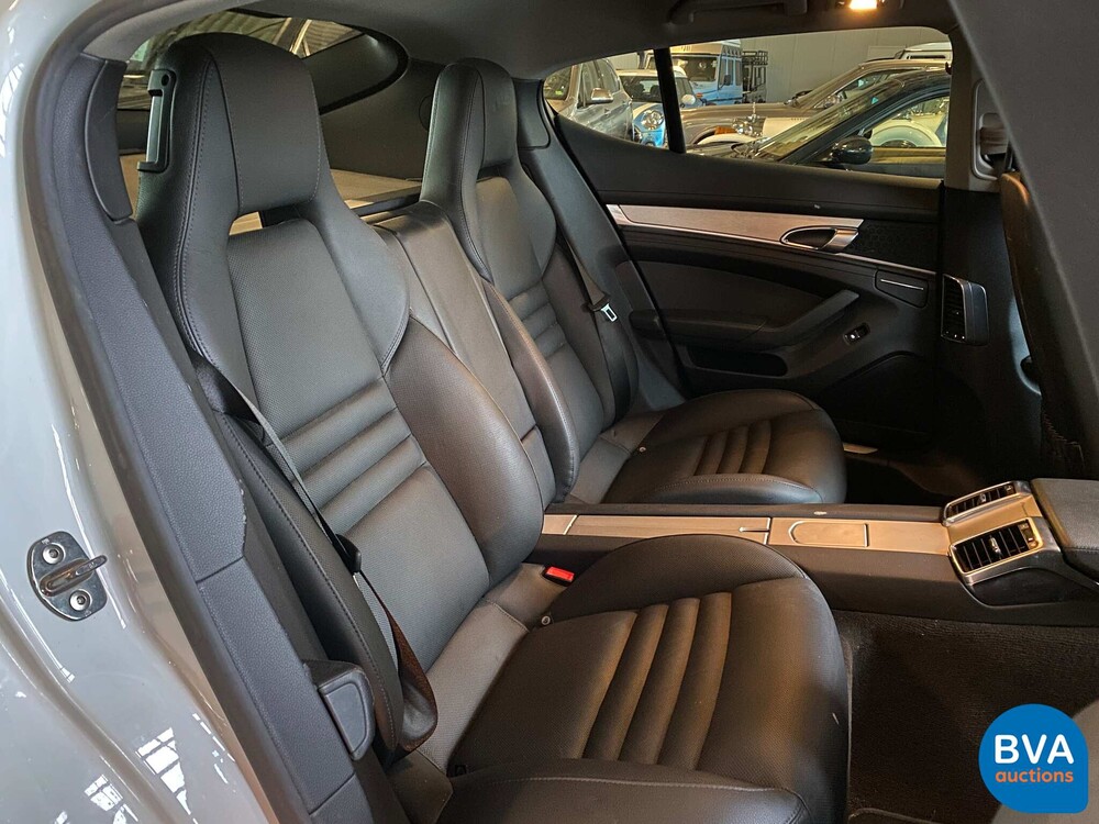 Porsche Panamera S E-Hybrid 416pk SportChrono 2014 -Org NL-, 5-TDZ-03.