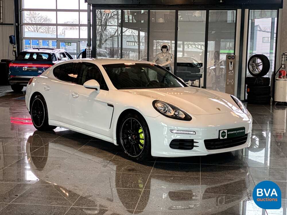 Porsche Panamera S E-Hybrid 416pk SportChrono 2014 -Org NL-, 5-TDZ-03.