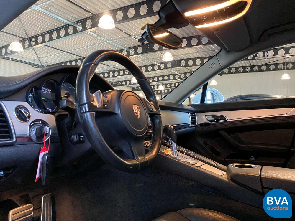 Porsche Panamera S E-Hybrid 416pk SportChrono 2014 -Org NL-, 5-TDZ-03.