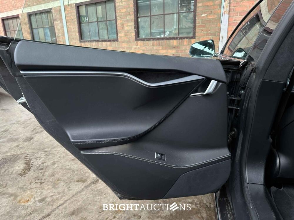 Tesla Model S 75D Base 333pk 2018 (Origineel-NL), XD-797-F