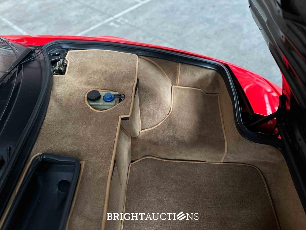 Ferrari Testarossa Monospecchio 4.9 F110 390hp Flat-12 1985, NL Nummernschilder