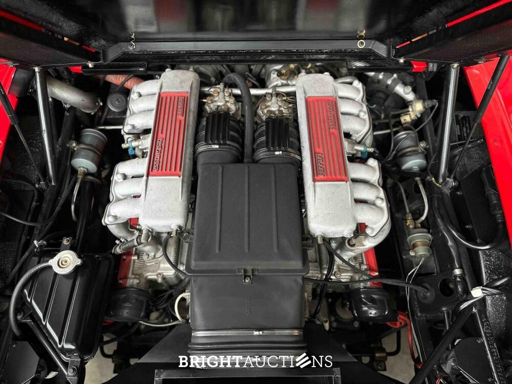 Ferrari Testarossa Monospecchio 4.9 F110 390hp Flat-12 1985, NL Nummernschilder