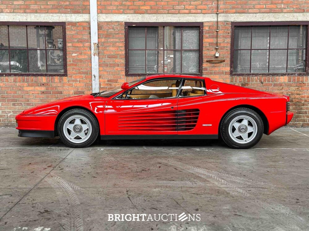 Ferrari Testarossa Monospecchio 4.9 F110 390hp Flat-12 1985, NL Nummernschilder