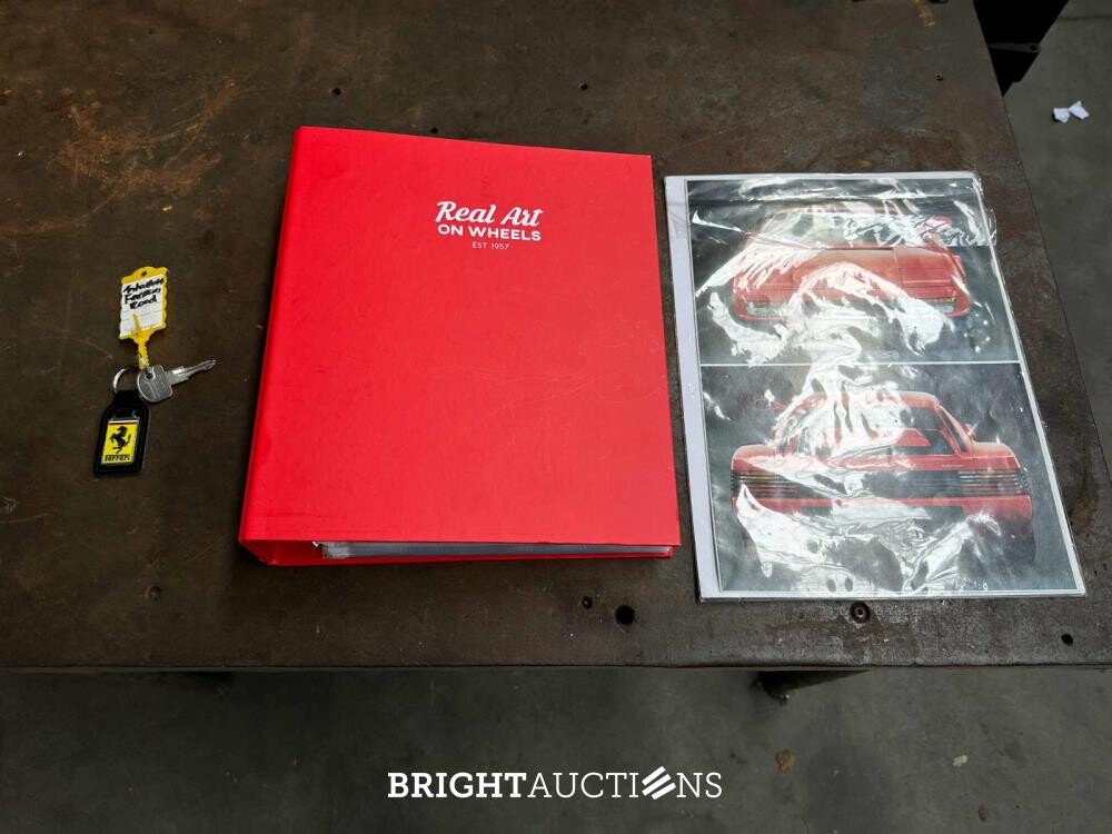 Ferrari Testarossa Monospecchio 4.9 F110 390hp Flat-12 1985, NL Nummernschilder