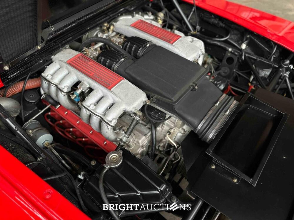 Ferrari Testarossa Monospecchio 4.9 F110 390hp Flat-12 1985, NL Nummernschilder