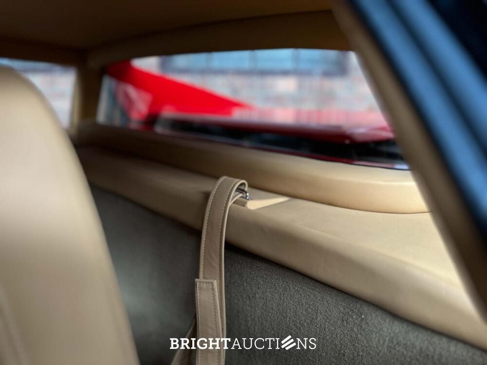 Ferrari Testarossa Monospecchio 4.9 F110 390hp Flat-12 1985, NL Nummernschilder