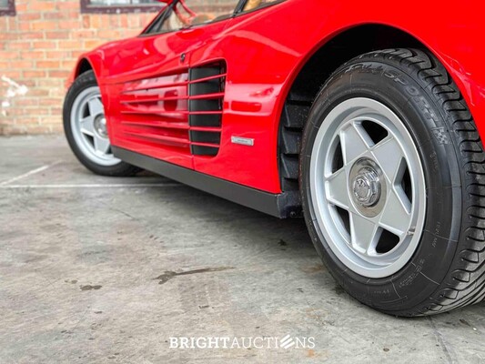 Ferrari Testarossa Monospecchio 4.9 F110 390pk Flat-12 1985, NL-Kenteken