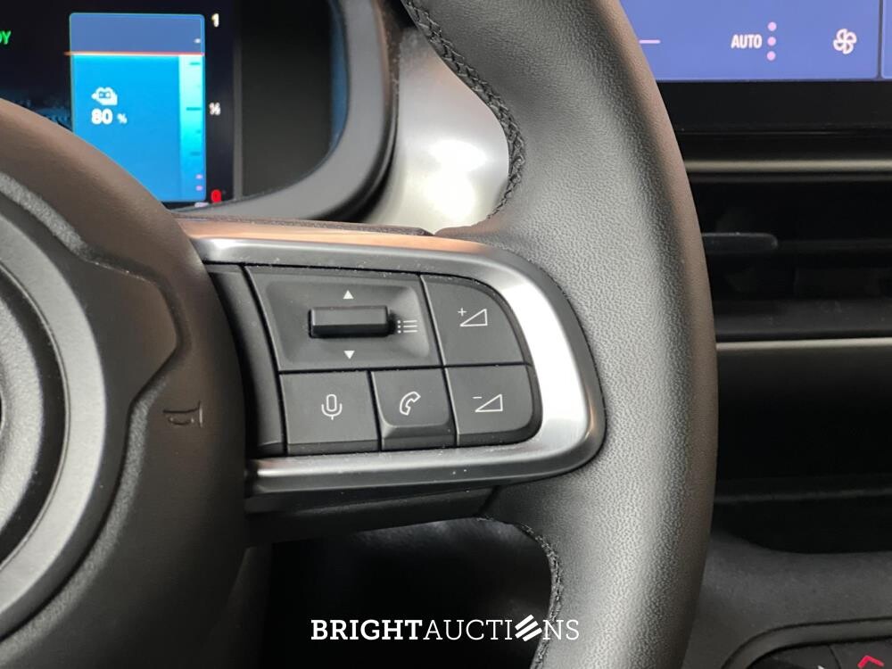 Jeep Avenger Altitude 54 kWh 156pk 2024 (Origineel-NL), X-541-ST