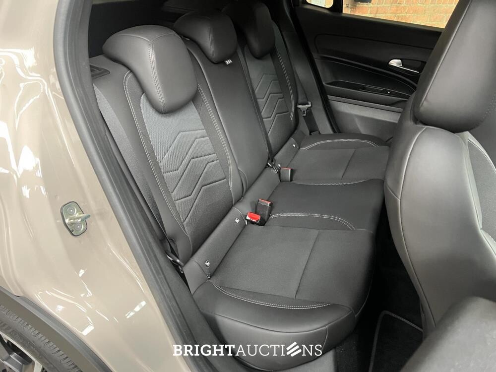 Jeep Avenger Altitude 54 kWh 156pk 2024 (Origineel-NL), X-541-ST