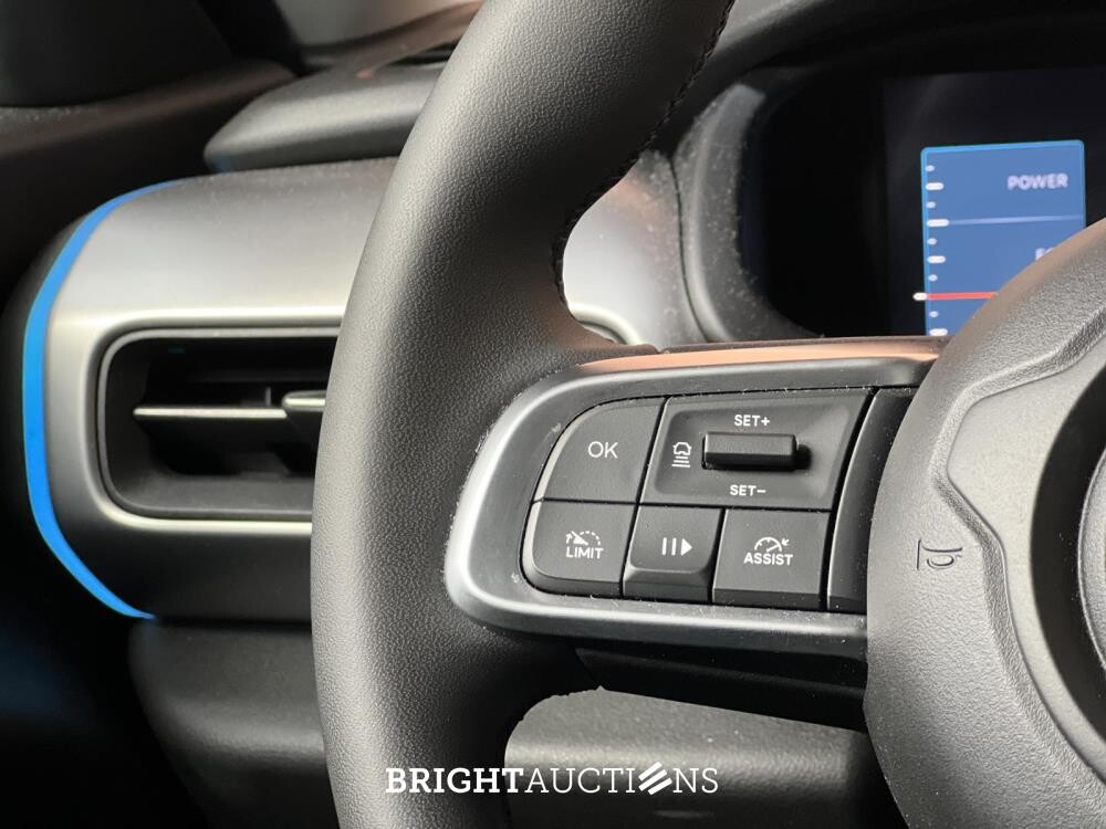 Jeep Avenger Altitude 54 kWh 156pk 2024 (Origineel-NL), X-541-ST