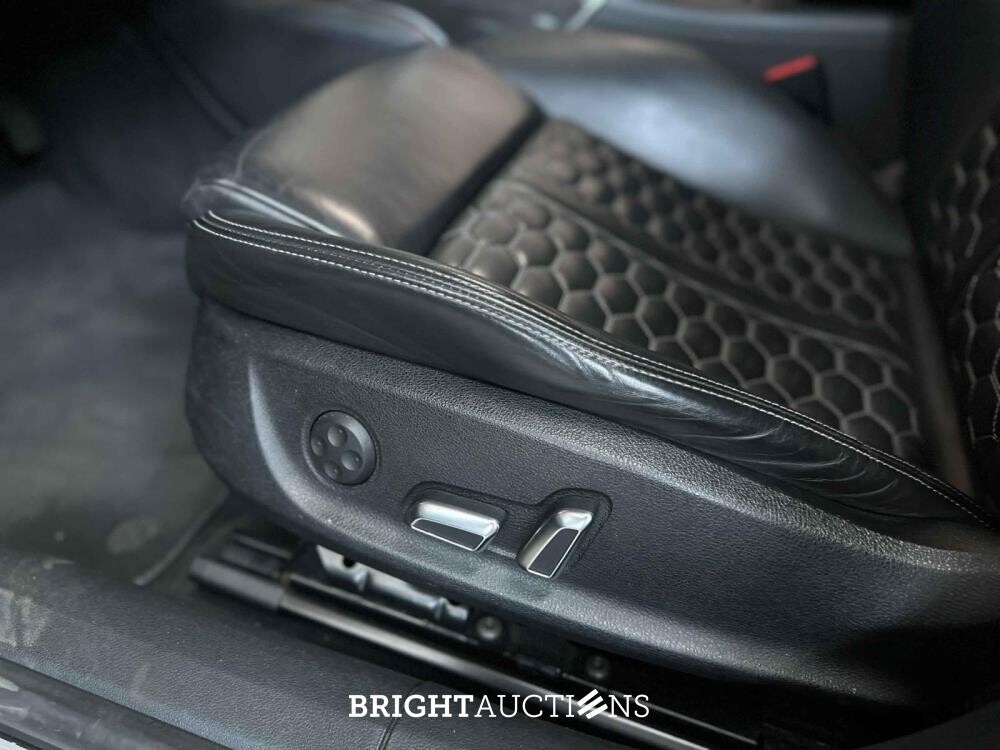 Audi RS7 Sportback 4.0 TFSI V8 Quattro (CARBON) Pro Line Plus 560pk 2014, L-401-XJ