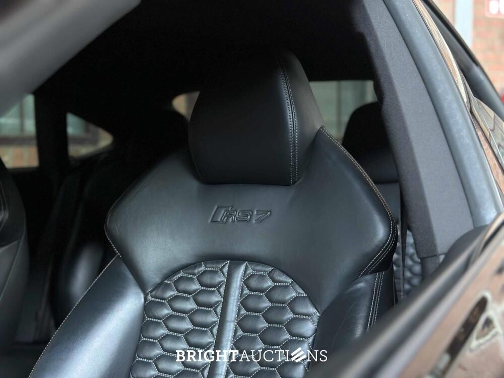 Audi RS7 Sportback 4.0 TFSI V8 Quattro (CARBON) Pro Line Plus 560pk 2014, L-401-XJ