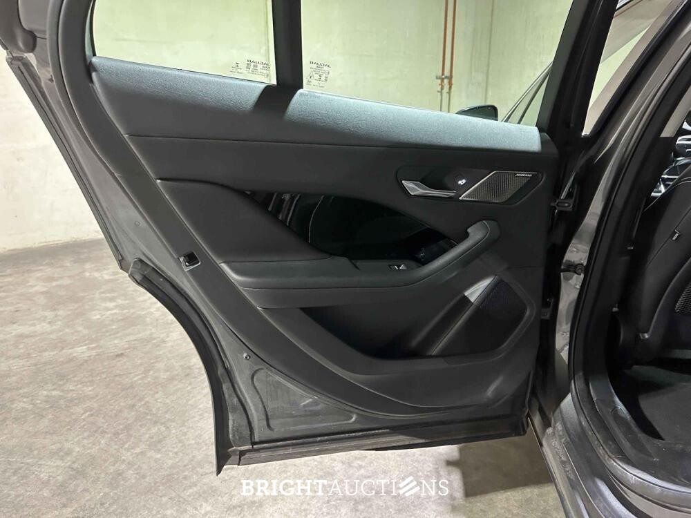 Jaguar I-PACE EV400 SE 90 kWh 400pk 2019 (Origineel-NL & 2e Eigenaar), ZS-386-P