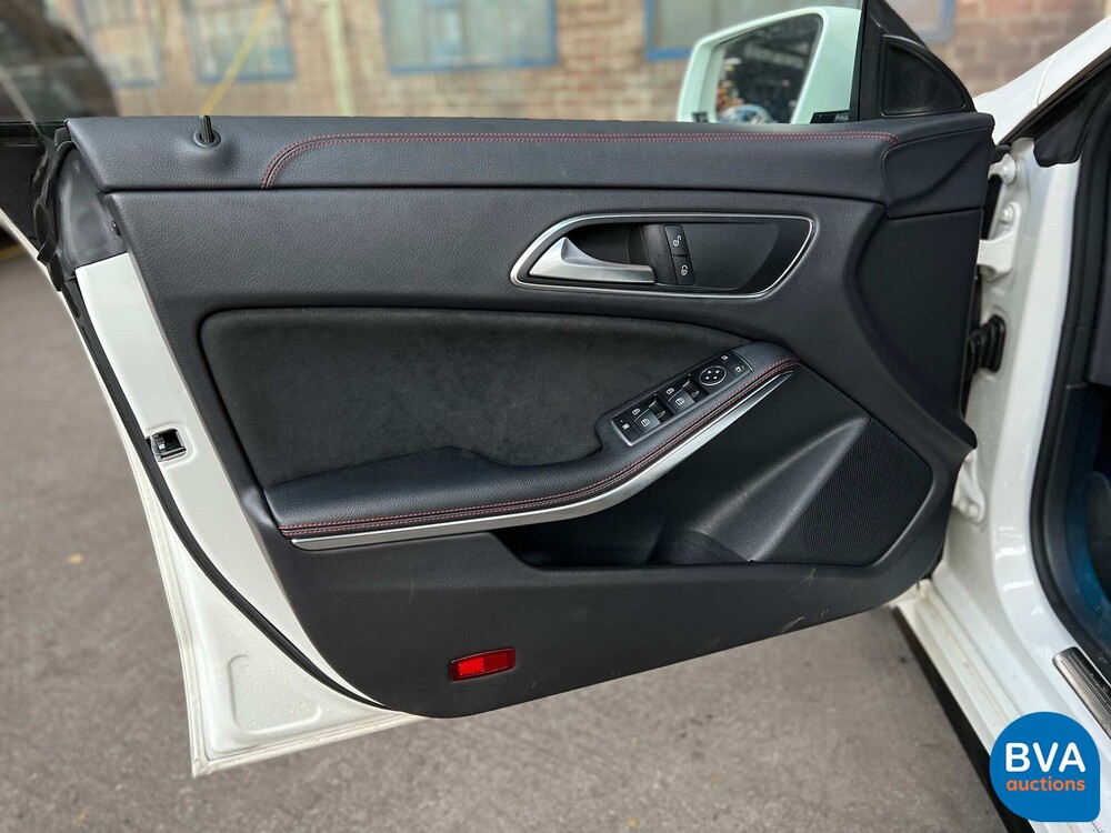 Mercedes-Benz CLA 45 AMG Shooting Brake 4matic CLA45 381pk FACELIFT, J-885-RZ