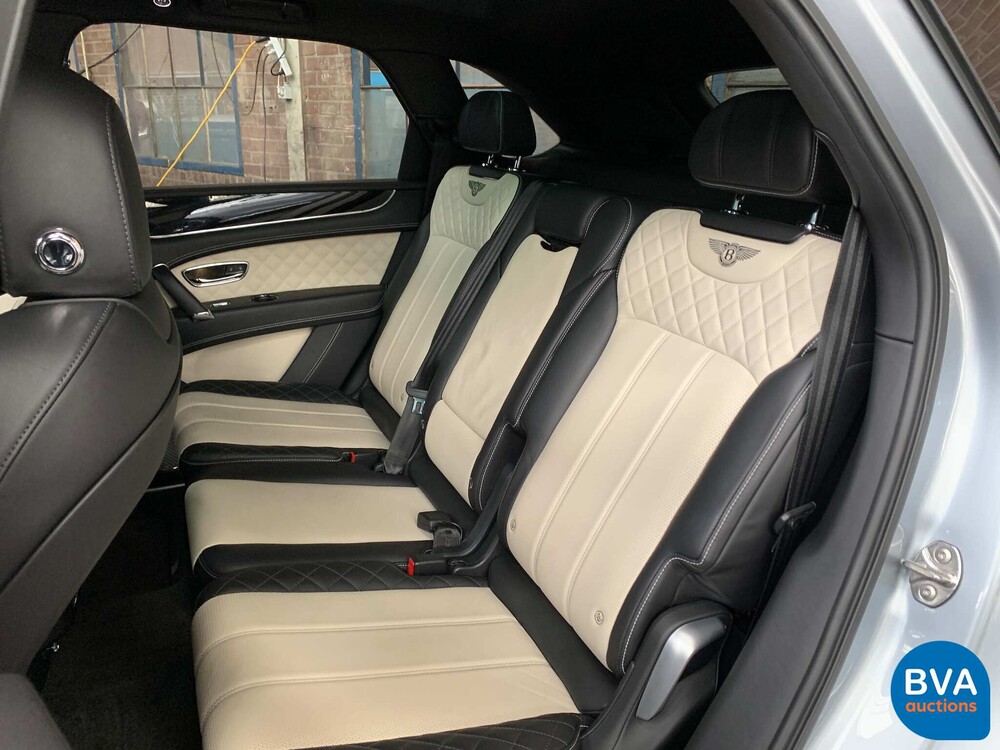 Bentley Bentayga V8 435pk 7-PERSOONS 2017, SZ-766-S