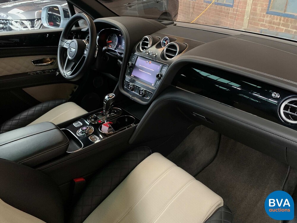Bentley Bentayga V8 435pk 7-PERSOONS 2017, SZ-766-S