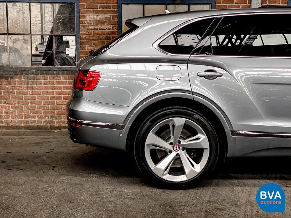 Bentley Bentayga V8 435pk 7-PERSOONS 2017, SZ-766-S