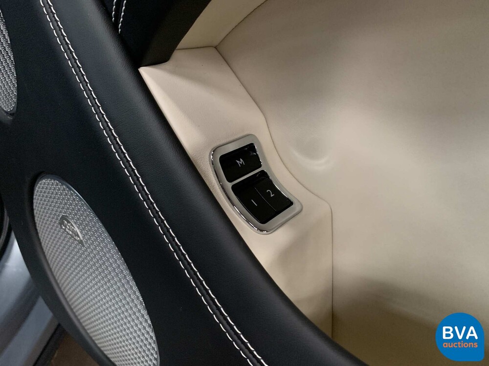 Bentley Bentayga V8 435pk 7-PERSOONS 2017, SZ-766-S