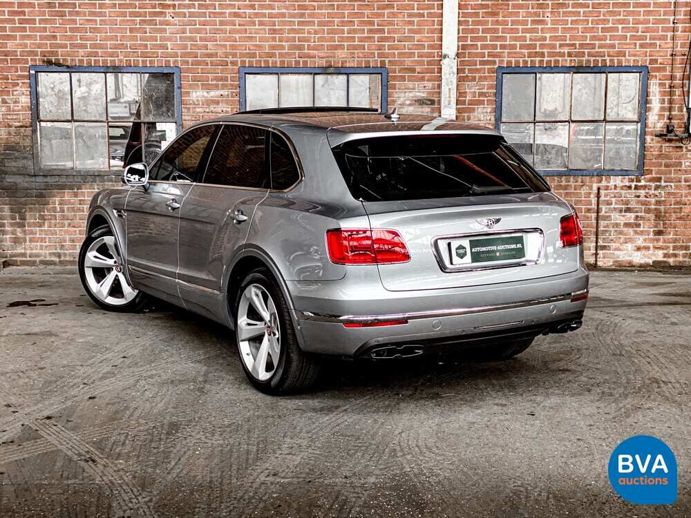 Bentley Bentayga V8 435pk 7-PERSOONS 2017, SZ-766-S