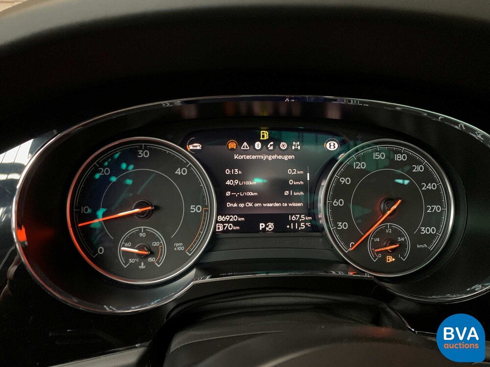 Bentley Bentayga V8 435pk 7-PERSOONS 2017, SZ-766-S