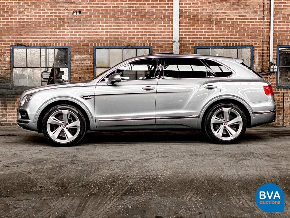 Bentley Bentayga V8 435pk 7-PERSOONS 2017, SZ-766-S