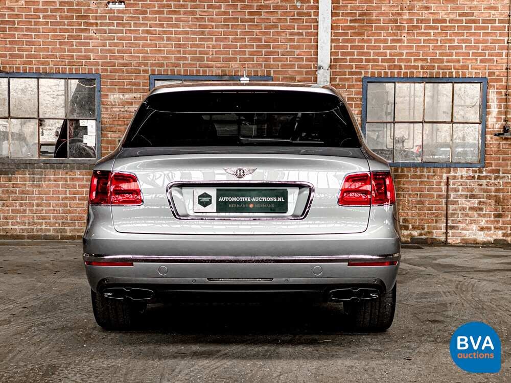 Bentley Bentayga V8 435pk 7-PERSOONS 2017, SZ-766-S