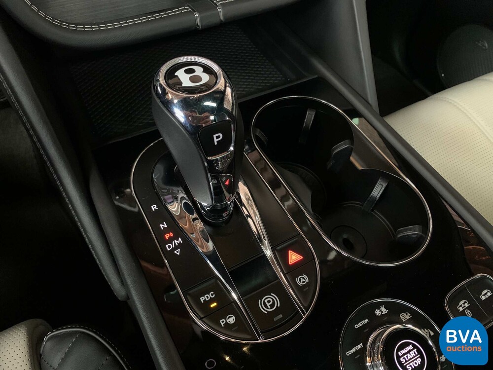 Bentley Bentayga V8 435pk 7-PERSOONS 2017, SZ-766-S