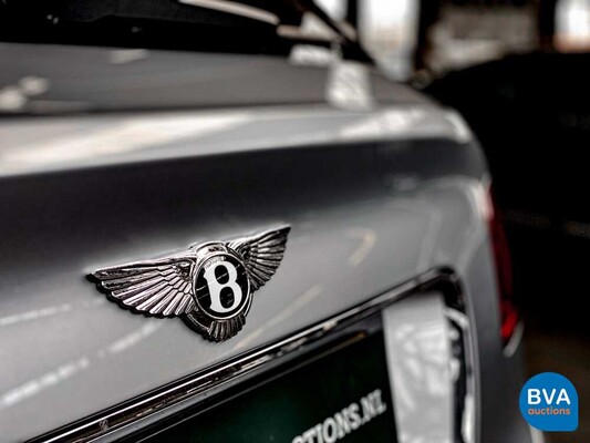 Bentley Bentayga V8 435pk 7-PERSON 2017, SZ-766-S.