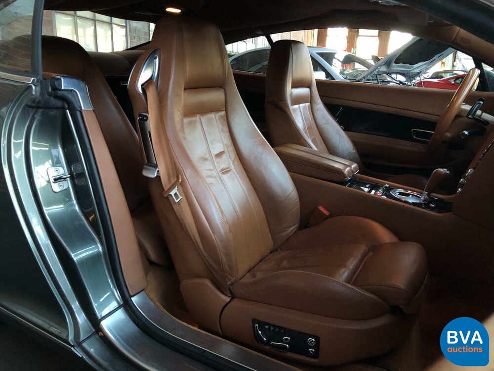 Bentley Continental GT 6.0 W12 560pk 2004