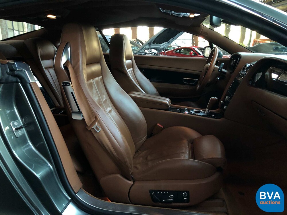 Bentley Continental GT 6.0 W12 560pk 2004