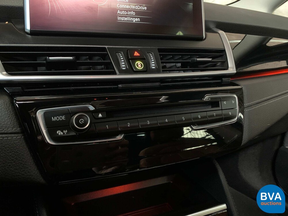 BMW 220d Gran Tourer 2-serie Centennial High Executive 7persoons 190pk 2017, PJ-302-H