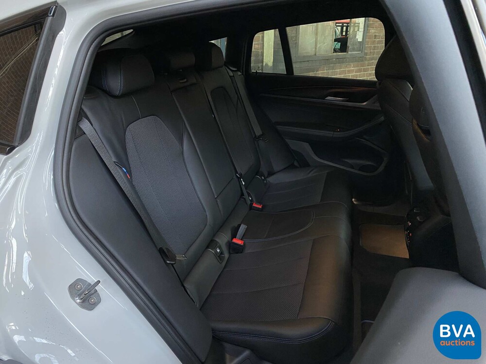 BMW X4 xDrive30i M-Sport ShadowLine 252pk 2019, N-064-RT