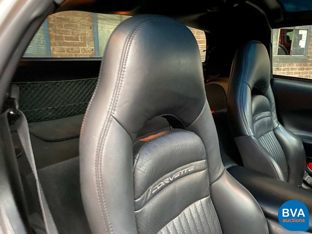 Chevrolet Corvette C5 5.7 V8 Targa 350hp 2000.