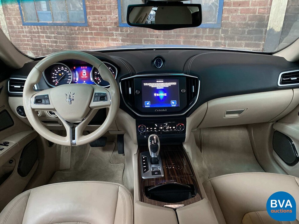 Maserati Ghibli Gran Sport SQ4 411pk 2016, N-667-GD