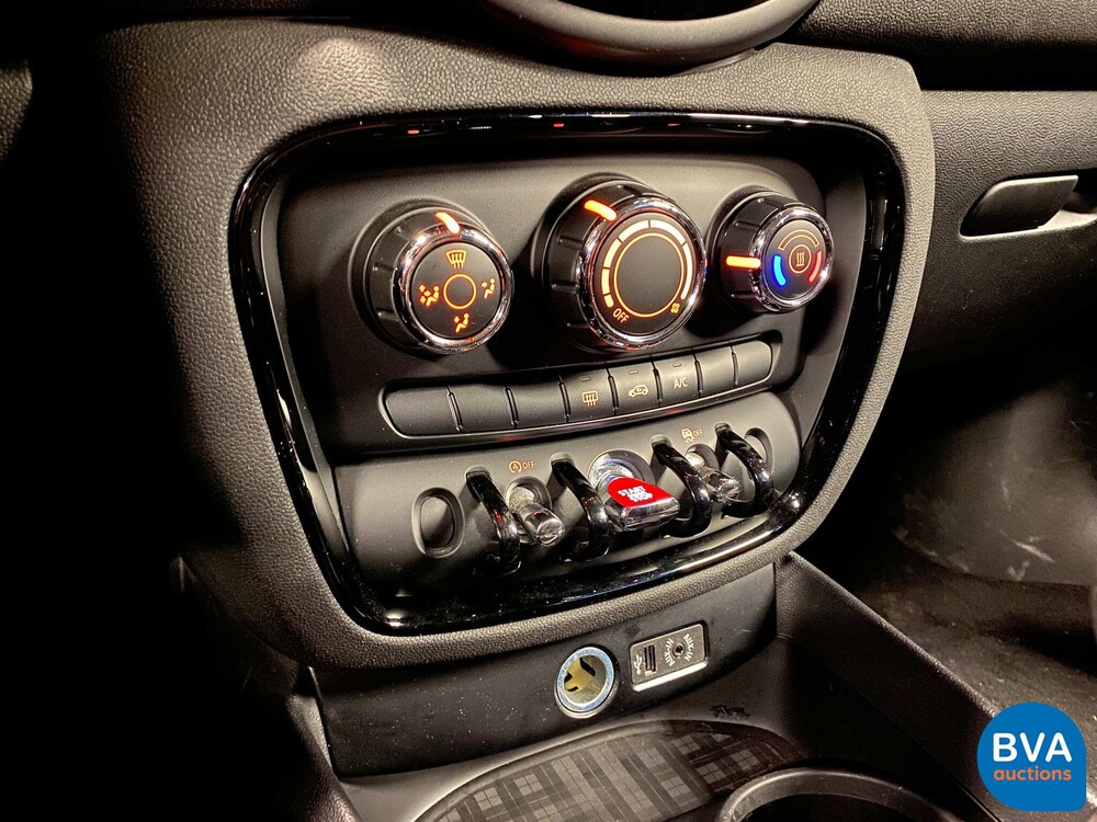 Mini Clubman 1.5D 116pk 2016 British Racing Green Mini Cooper