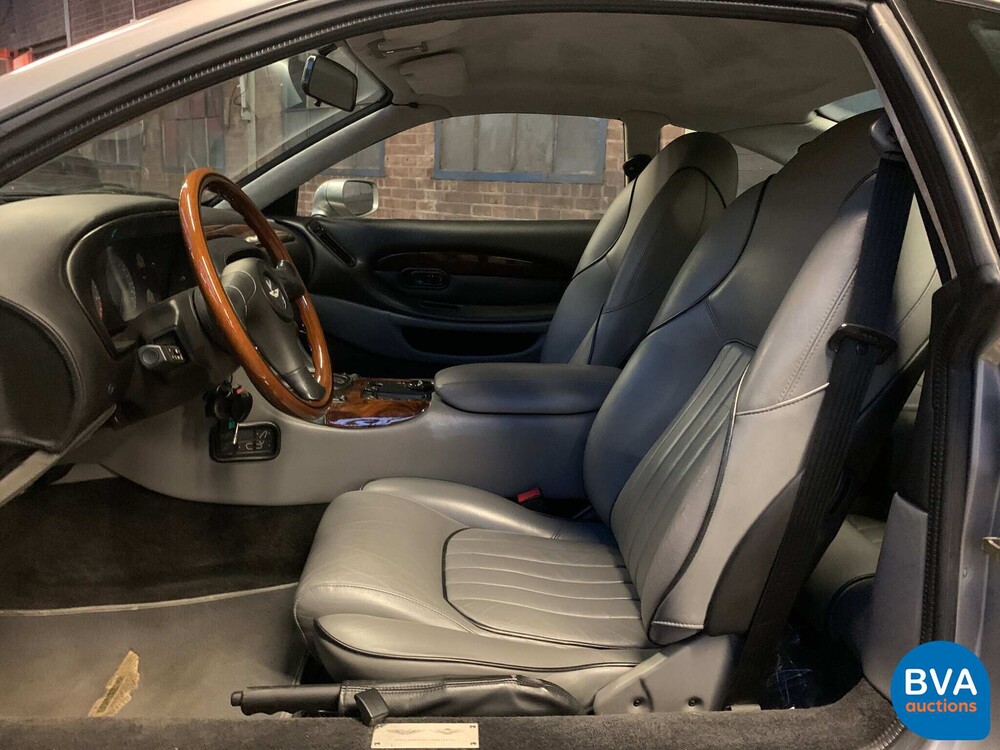 'Aston Martin DB7 3.2 Coupe 325pk 1996, 81-JT-RP