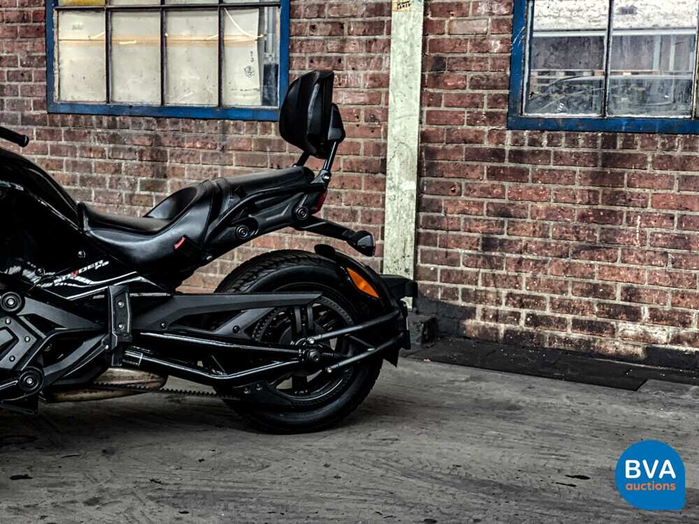 Can-Am Spyder F3 Tour SE6 2018 Can Am NW-Model, H-352-RV.