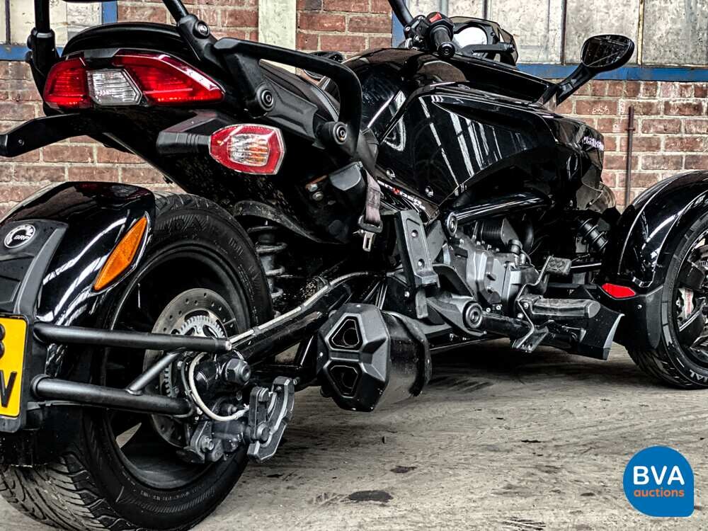 Can-Am Spyder F3 Tour SE6 2018 Can Am NW-Model, H-352-RV.