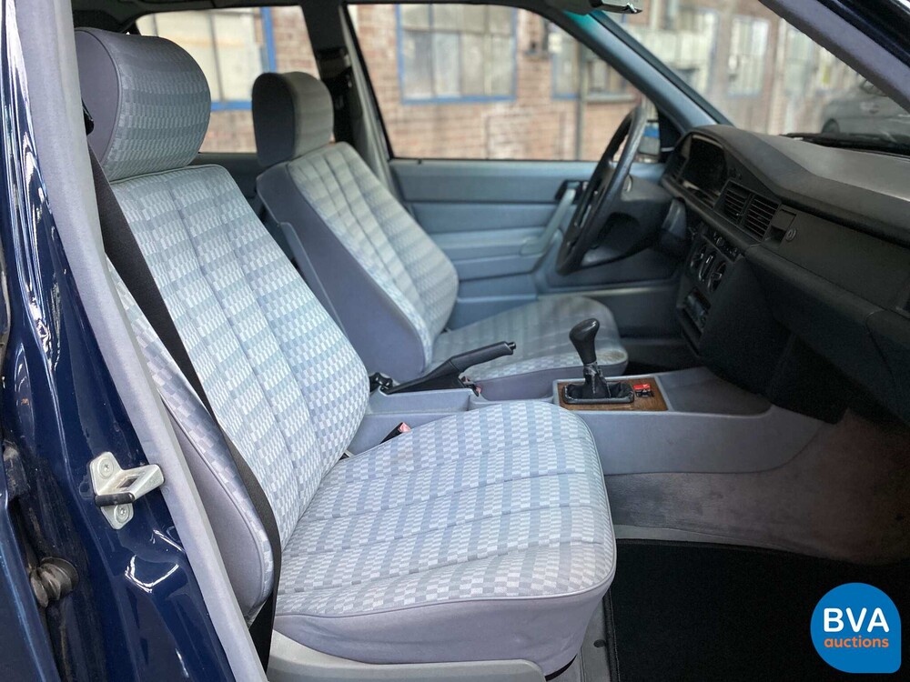 Mercedes-Benz 190-serie 1.8 E 109pk 1992 -Org. NL-, FJ-DB-21
