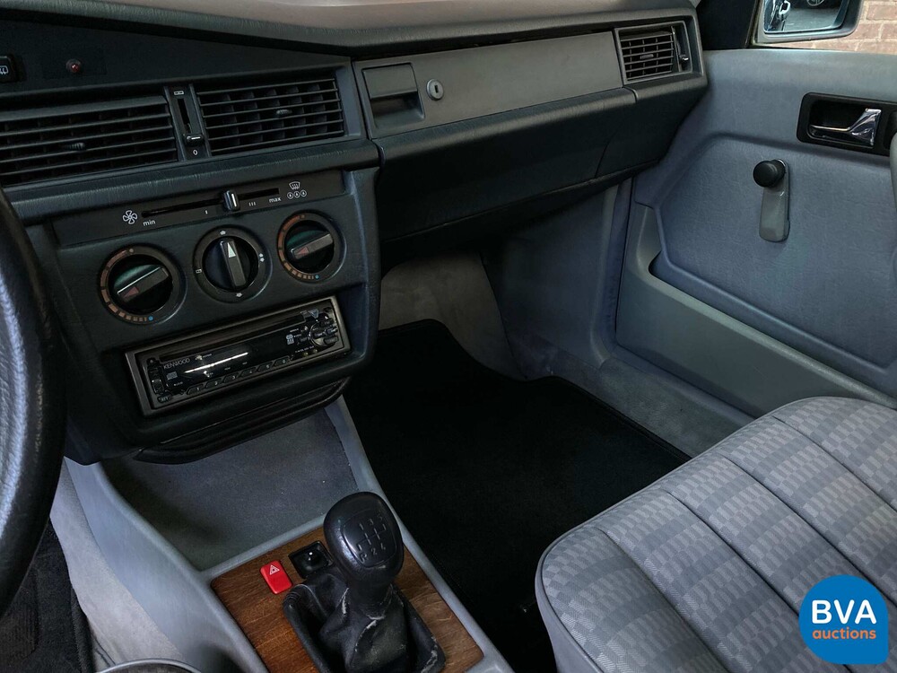 Mercedes-Benz 190-serie 1.8 E 109pk 1992 -Org. NL-, FJ-DB-21