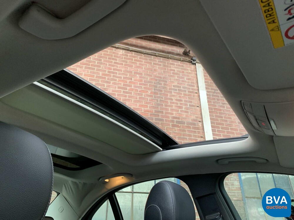 Mercedes-Benz C300 Prestige C-klasse 245pk 2015,  NL-168-J