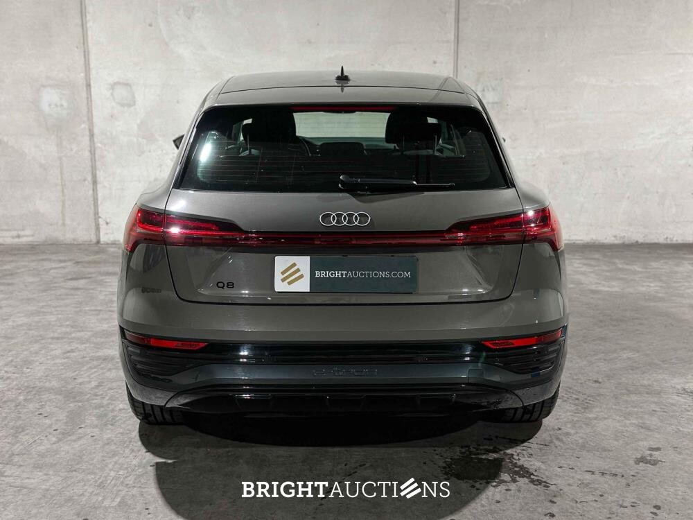 Audi Q8 e-tron 50 Quattro 95 kWh 340pk 2023 (Origineel-NL), S-106-PZ 