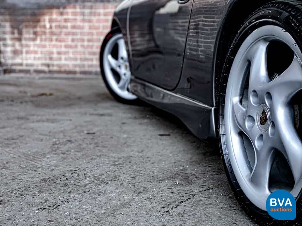 Porsche 911 996 3.6 Carrera 4 Coupé 320pk 2002 -Youngtimer-
