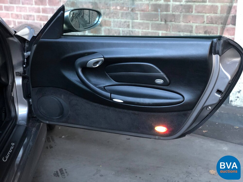 Porsche 911 996 3.6 Carrera 4 Coupé 320pk 2002 -Youngtimer-