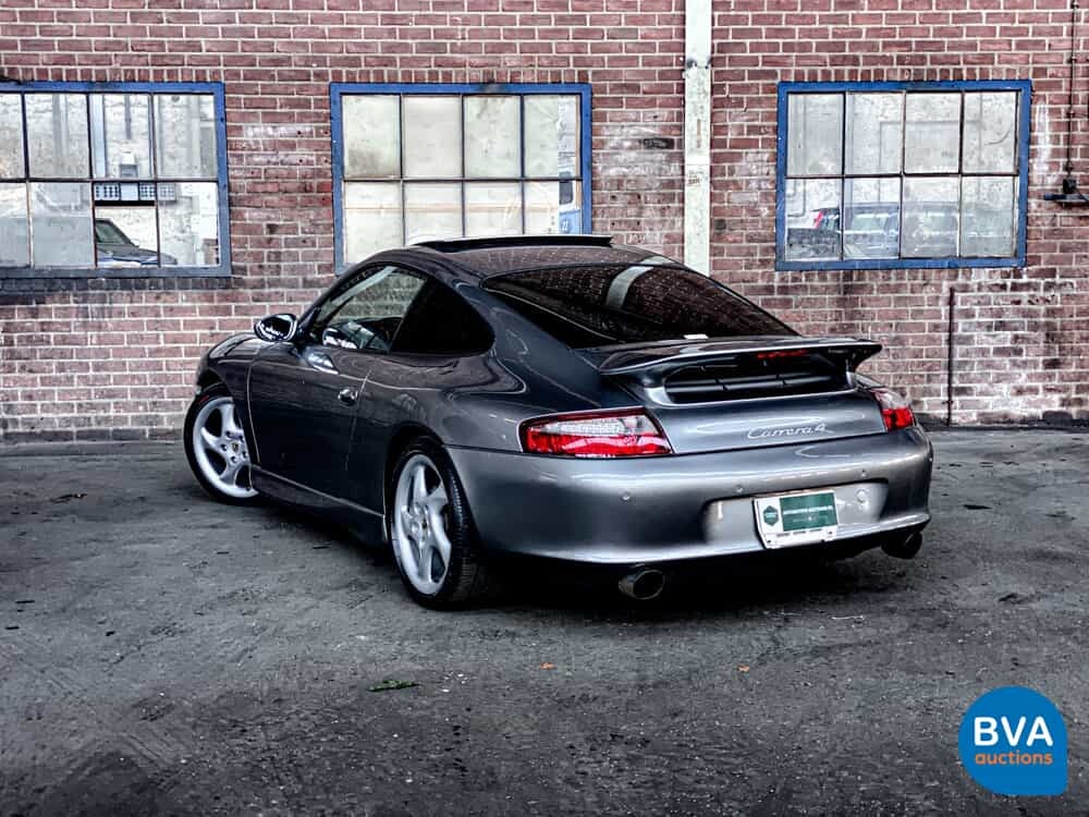 Porsche 911 996 3.6 Carrera 4 Coupé 320pk 2002 -Youngtimer-