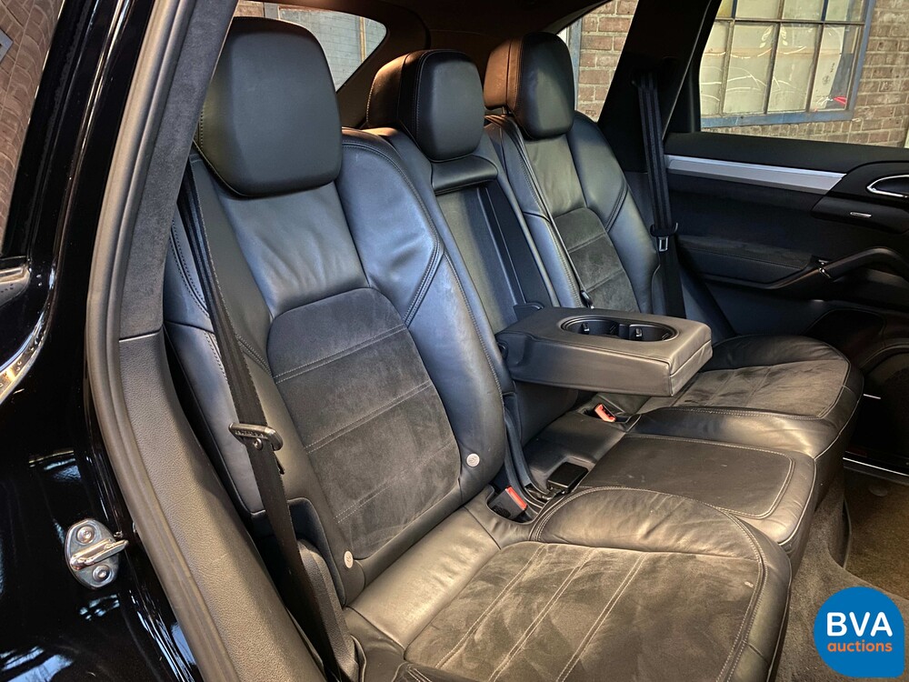 Porsche Cayenne 4.8 GTS 420pk 2012 -Org. NL-, 83-ZDR-4