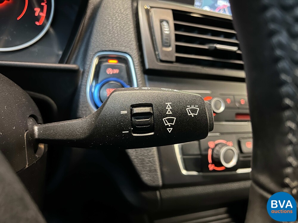 BMW 116i 1-serie M-pakket 136pk 2013 -Org NL-, 3-KDT-22