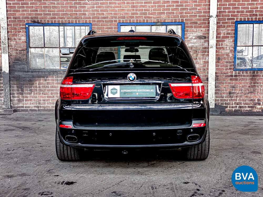 BMW X5 xDrive 48i 7Persoons 355pk 2007, 05-KTN-3
